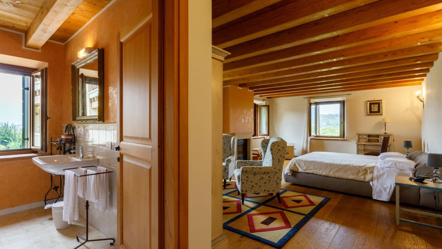 Bedroom 4, La Fonte degli Dei, Verona