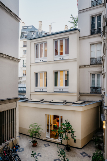 Exterior & Views, Edgar Suites Notre-Dame - Lagrange, Paris
