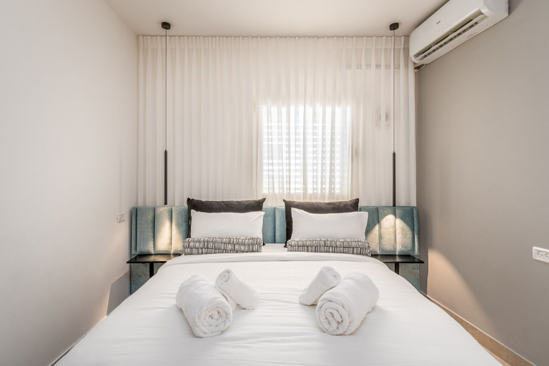 Bedroom 4, Superb 1Bdr w balcony