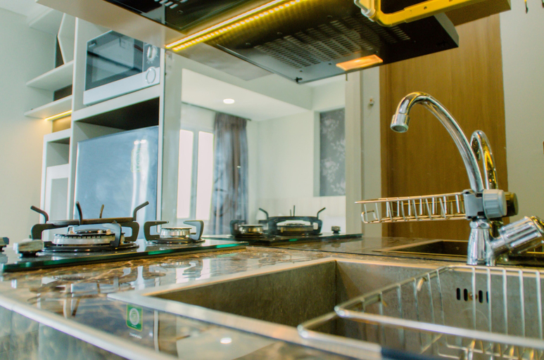 Others 5, Nice and Elegant Studio Apartment at B Residence, South Tangerang