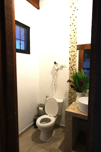 Bathroom 4, Villa Brisal, Jarabacoa