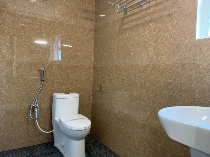 Bathroom 4, SBS Grand Hotel, Coimbatore