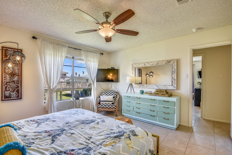 Bedroom 3, Second Wind, Galveston