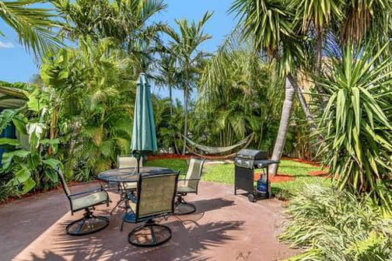 Others 4, Beach Apart by Dream Vacation unit 4, Palm Beach