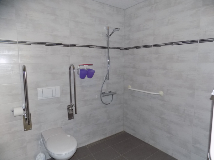 Bathroom 5, Die Alte Bäckerei, Erzgebirgskreis