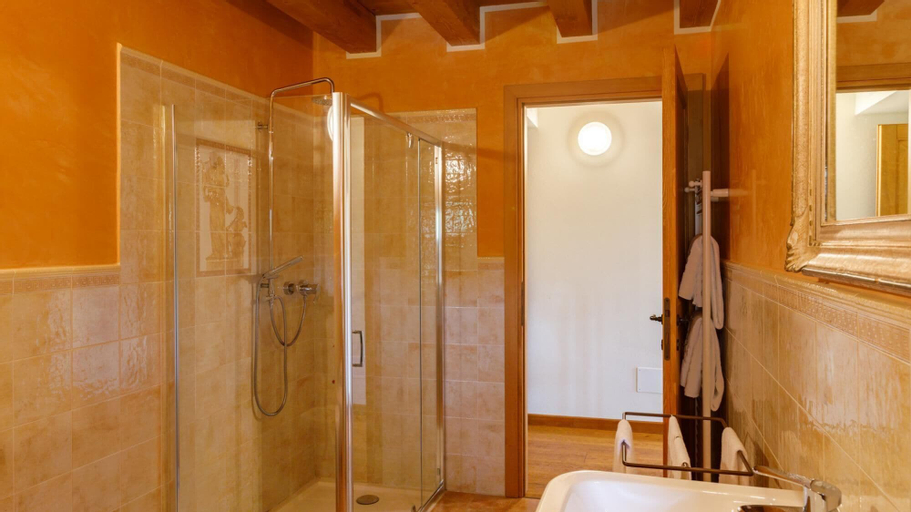 Bedroom 5, La Fonte degli Dei, Verona