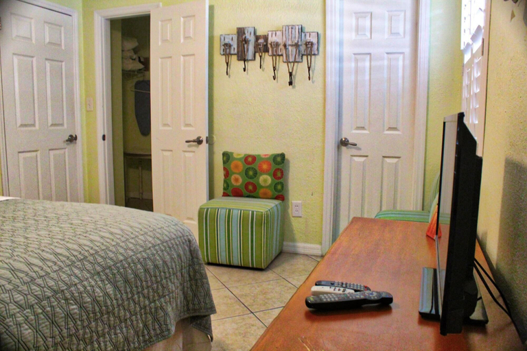 Bedroom 5, Coconut Grove Beach Resort Suite 1, Pinellas