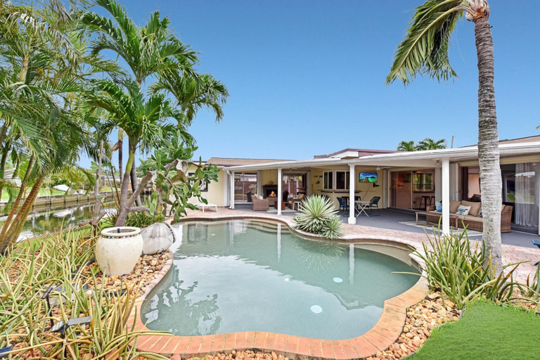 Sport & Beauty 1, Home wpool by PMI OP Canal, Broward