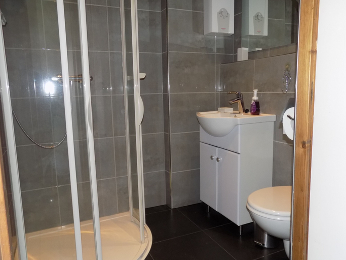 Bathroom 5, Die Alte Bäckerei, Erzgebirgskreis