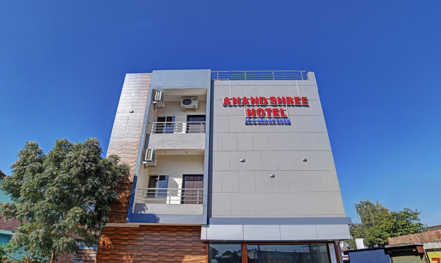 Exterior & Views 2, Treebo Trend Anand Shree, Indore