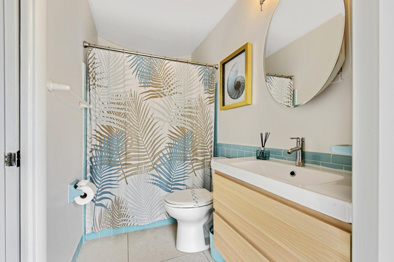 Bathroom 4, Home wpool by PMI OP Canal, Broward