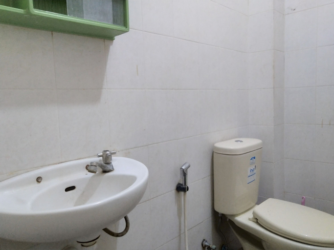 Bedroom 4, Hotel Pekalongan Syariah Mitra RedDoorz, Pekalongan