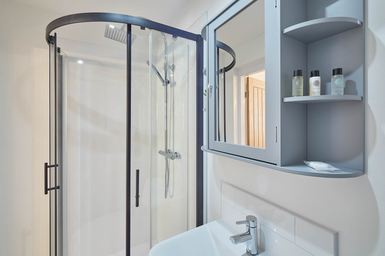 Bathroom 4, Hidden Treasure, North Yorkshire