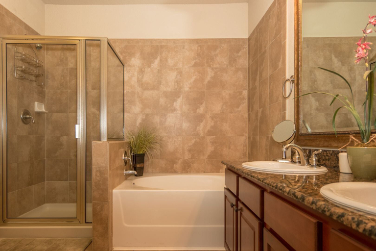 Bathroom 3, BP432CP 2 Bedroom Condo in Bella Piazza 2 Condo, Polk