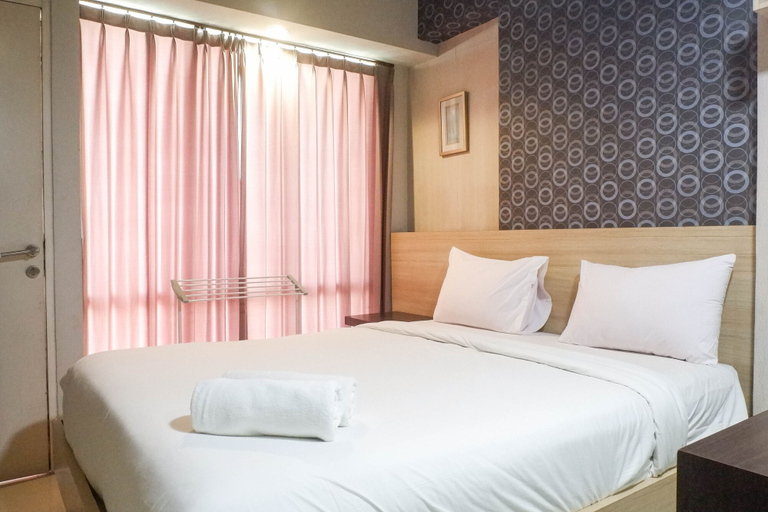 Bedroom 1, Best View & Cozy Studio Apartment At The Square, Surabaya
