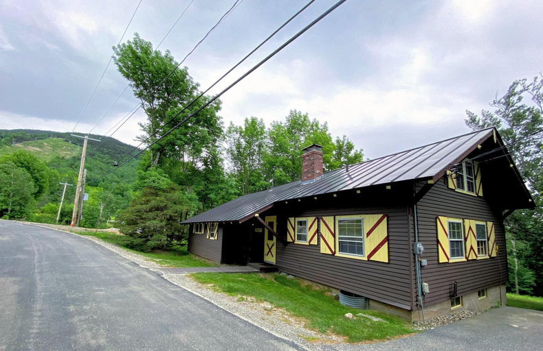 Exterior & Views 2, Cannon four bed three bath slopeside home Steps to Mittersill and slopes, Grafton