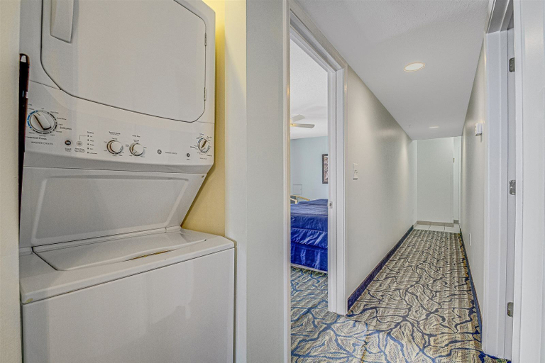 Bathroom 4, Paradise Resort 1810, Horry
