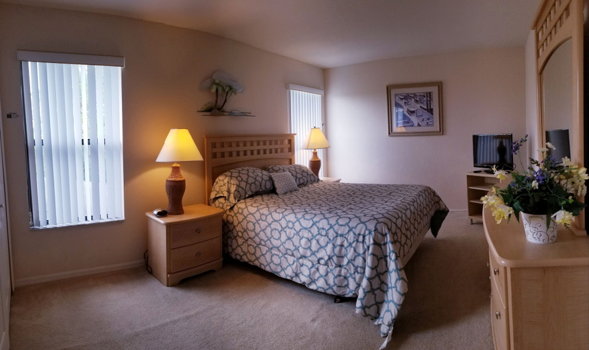 Bedroom 3, Hg423sp 4 Bedroom Villa in High Grove, Lake