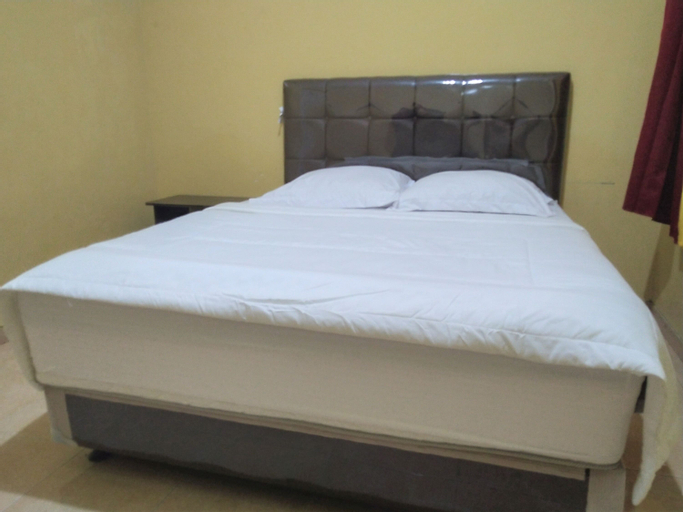 Bedroom 14