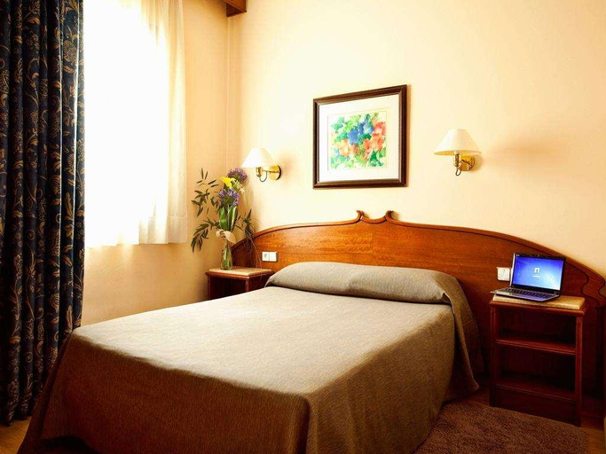 Bedroom 3, Gaudi, Barcelona