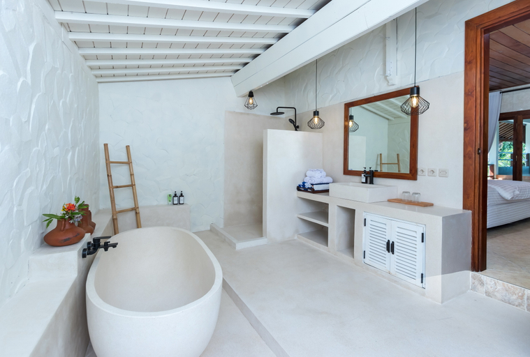 Bathroom 5, Kanna Seafront Estate, Karangasem