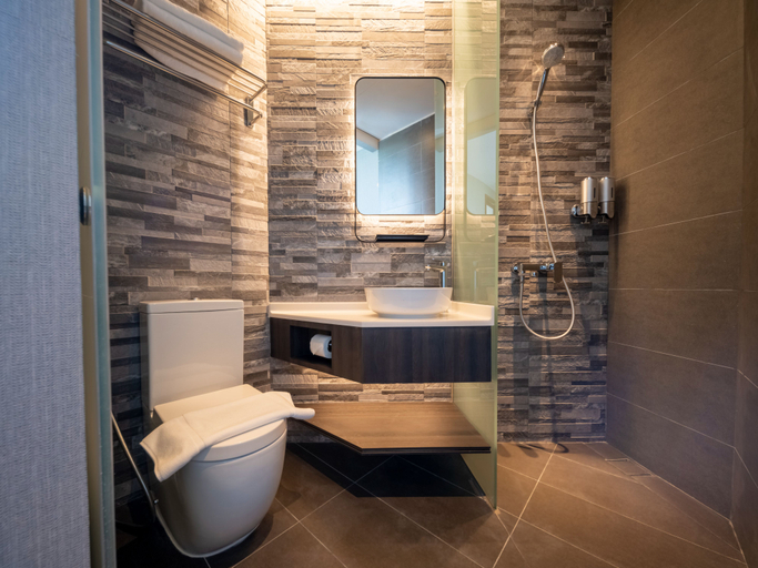 Beverly Hotels Elements - Bathroom