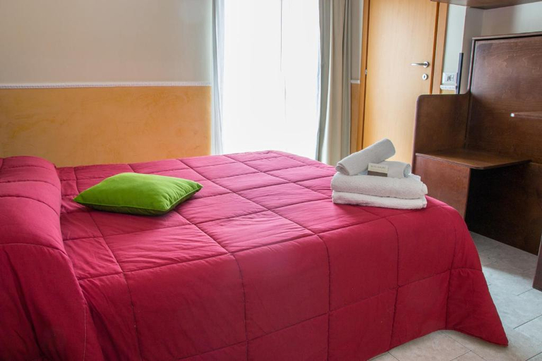 Bedroom, Okinawa, Rimini