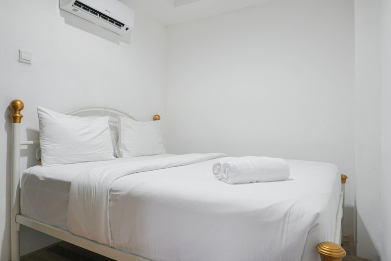 Bedroom 1, Spacious And Nice 2Br At Belmont Residence Puri Apartment, West Jakarta