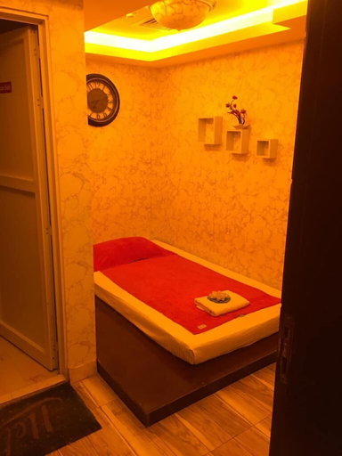 Bedroom 4, SHH Hotel, Fujairah