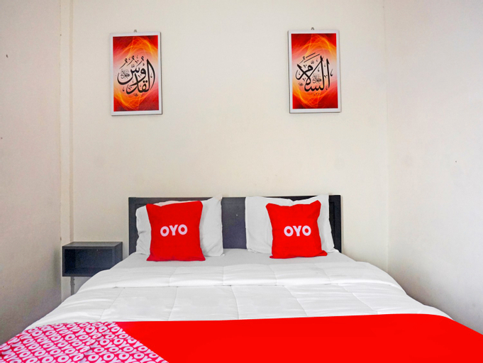 Bedroom 3, OYO 91412 Ameera Inn, South Jakarta