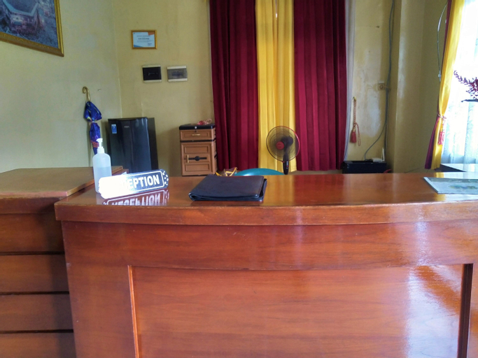 Public Area 3, Hotel Pekalongan Syariah Mitra RedDoorz, Pekalongan