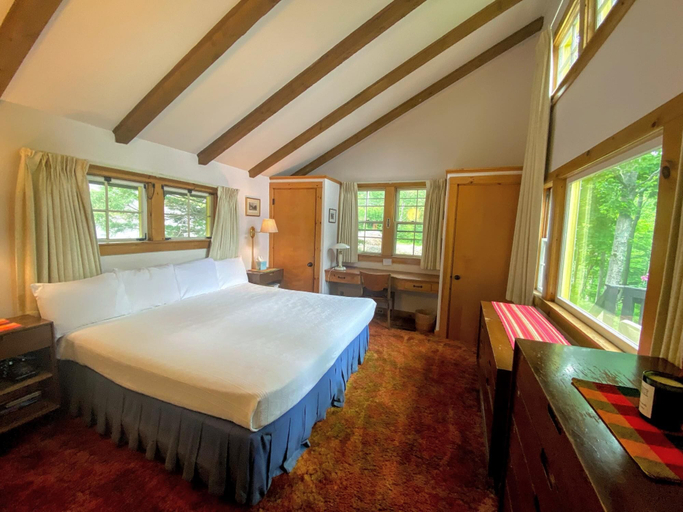 Bedroom 3, Cannon four bed three bath slopeside home Steps to Mittersill and slopes, Grafton