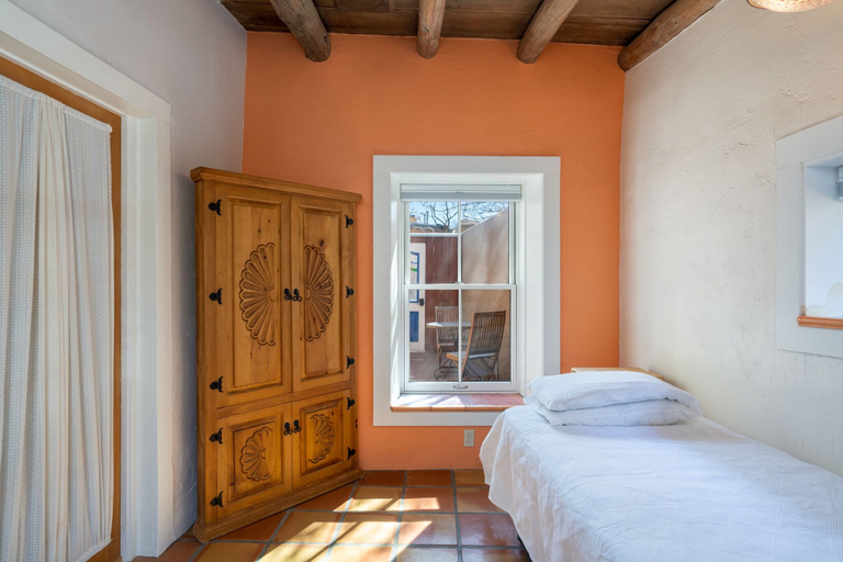 Bedroom 4, Casita Suena, Santa Fe