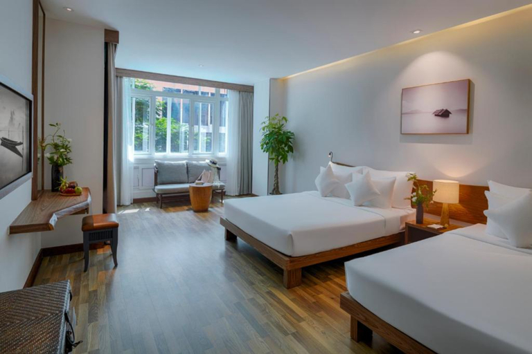 Bedroom 4, Silverland Min Hotel, District 1