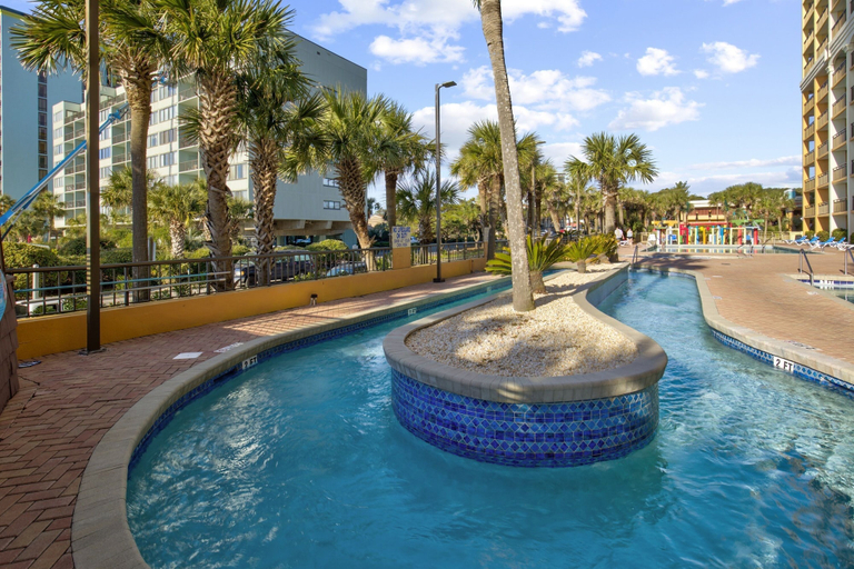 Sport & Beauty 4, Bright Oceanview Studio in Caravelle Towers, Horry