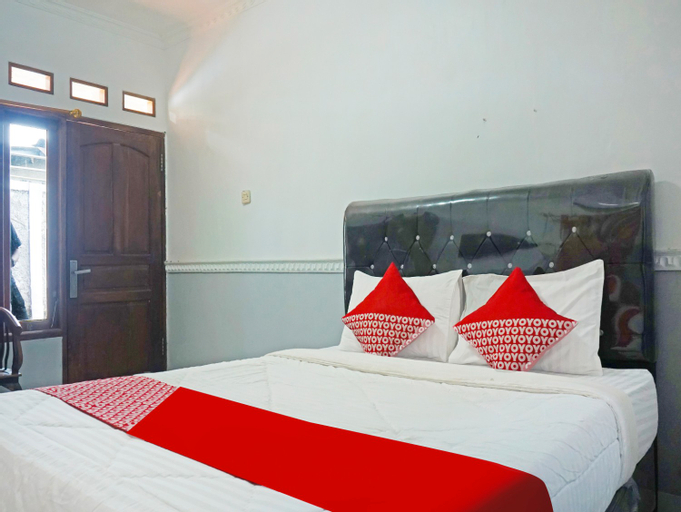 Bedroom 1, OYO 90369 An Nur Family Homestay Syariah, Bogor