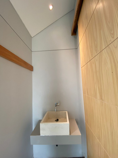 Bathroom 5, Lenirra Villa & Resto, Bogor