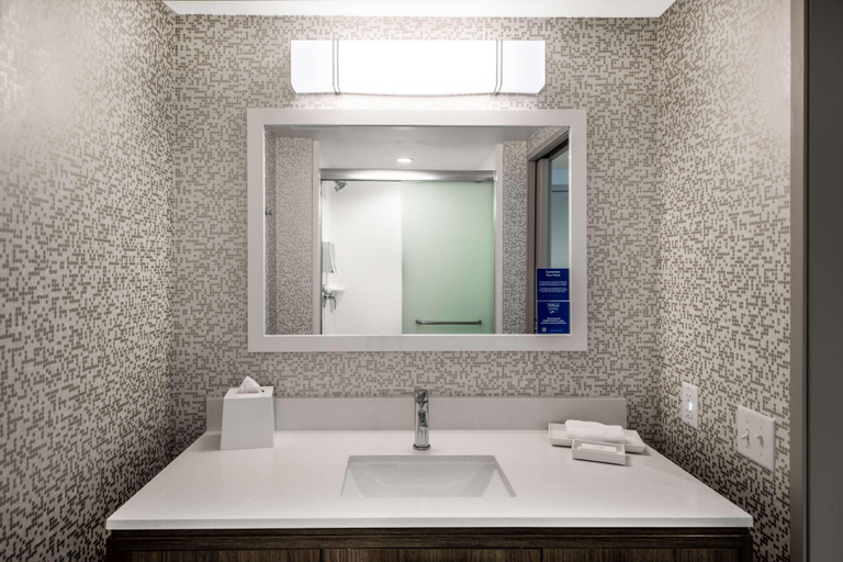 Bathroom 4, Home2 Suites by Hilton Phoenix Airport North, Maricopa