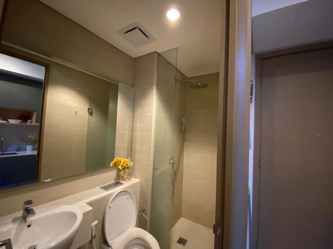 Bedroom 4, Taman Anggrek Residences by Micky Studio 2, West Jakarta