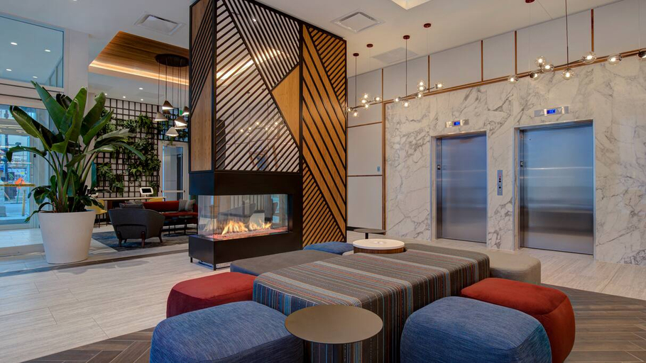 Public Area 3, Hampton Inn by Hilton Montreal Downtown, Montréal