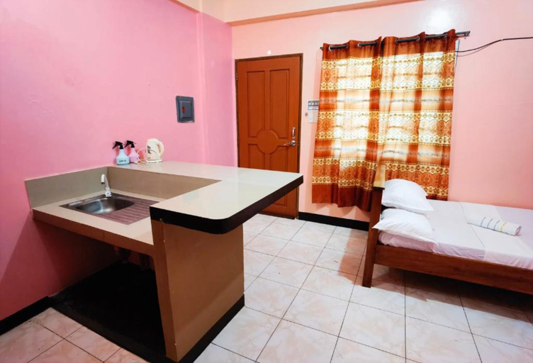 RedDoorz @ D128 Lodge Cagayan Valley - Tap to explore photos