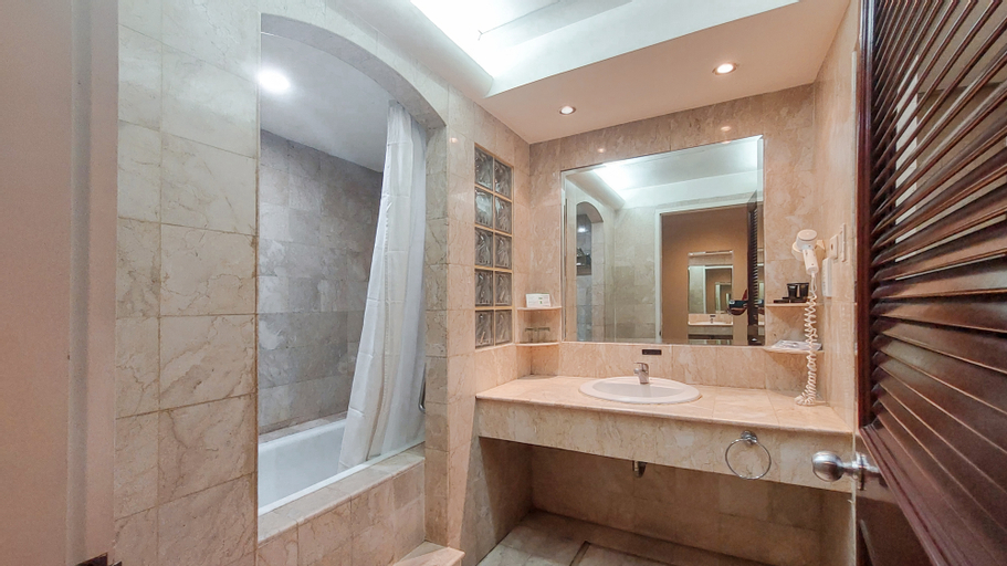 Bathroom 3