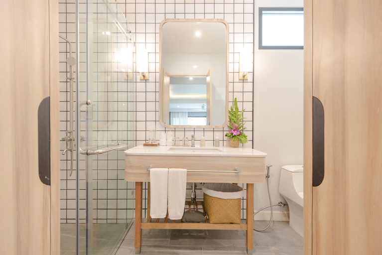 Bathroom 4