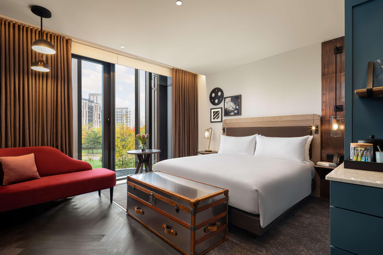 Bedroom 15