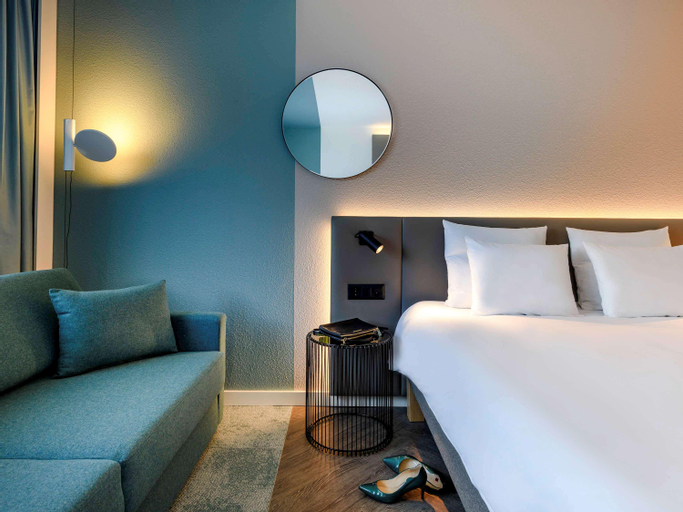 Bedroom 27