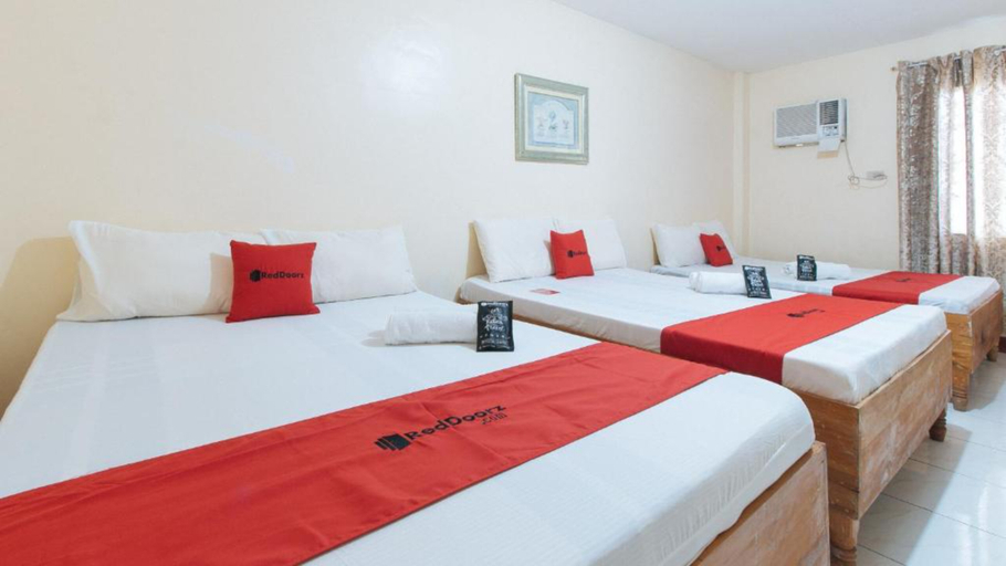 Bedroom 3, RedDoorz @ Goldland Spring Resort Urdaneta City, Urdaneta City