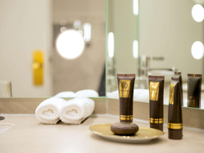 Amenities 7