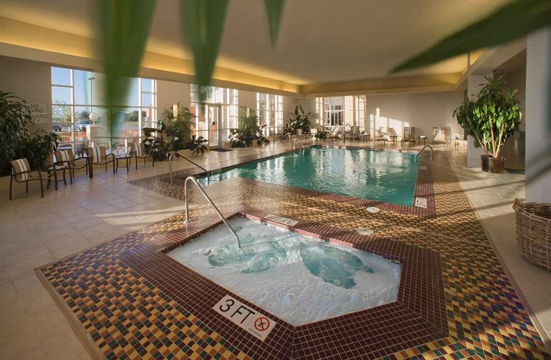 Sport & Beauty 2, Embassy Suites Northwest Arkansas, Benton