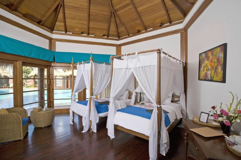 Bedroom 4, Aureum Palace Hotel & Resort, Ngwe Saung, Bassein
