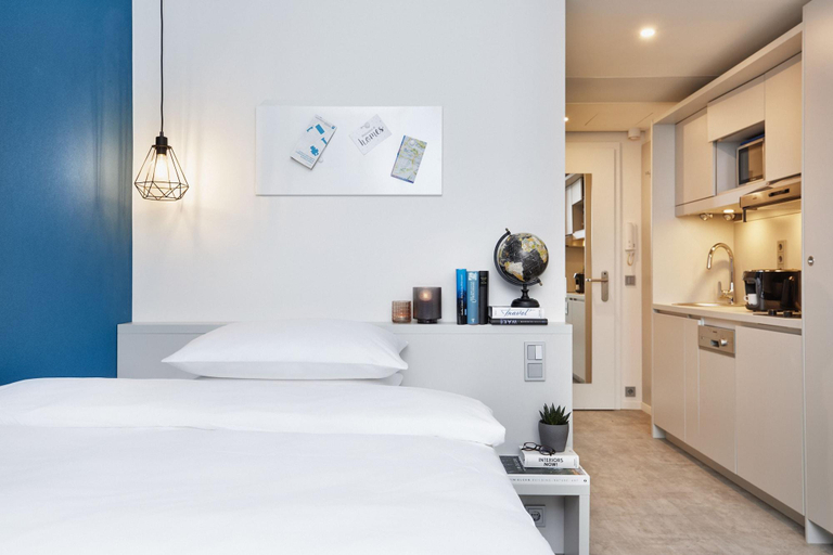 Bedroom 18